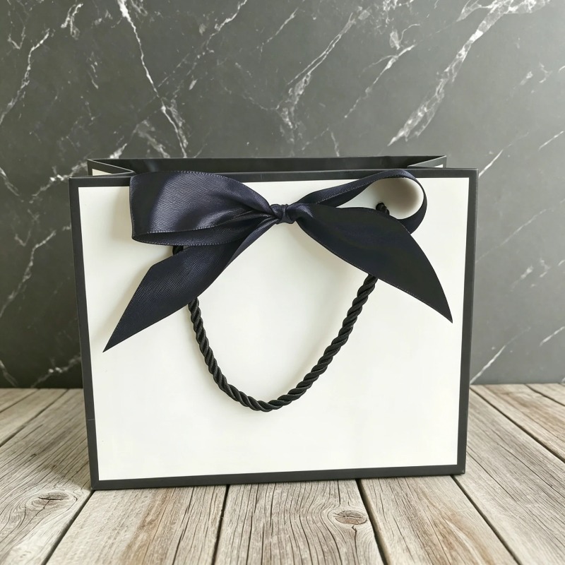 Black White Kraft Paper Gift B - đánh giá và giá Event Party Box